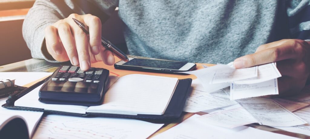 Freelancers hit by unfair pay and late payment of invoices