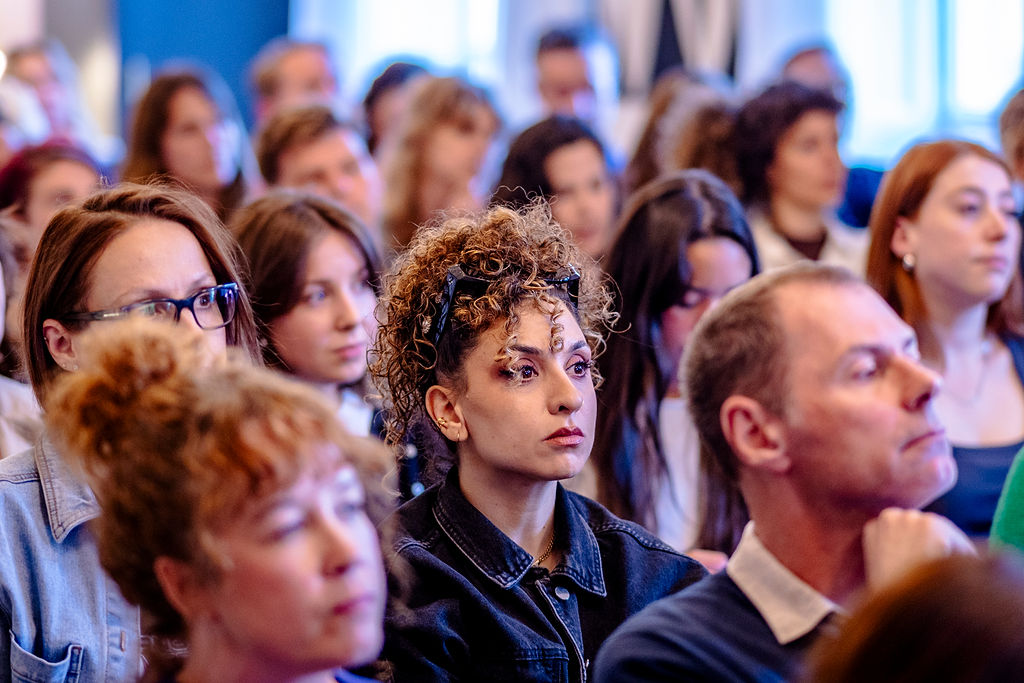 Gather Round Presents O7: Building Creative Resilience in 2025
