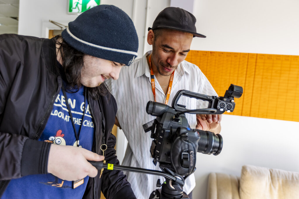 New free creative project invites young people to explore ‘Thresholds’